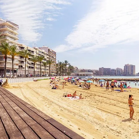 Pink Sunshine Апартаменти *